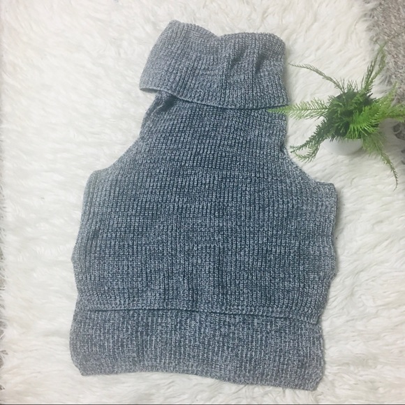 Charlotte Russe Sleeveless High Low  Turtleneck Knit Sweater Gray Size Small - Picture 5 of 14